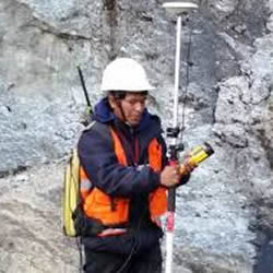 estudio topografico en mina en peru